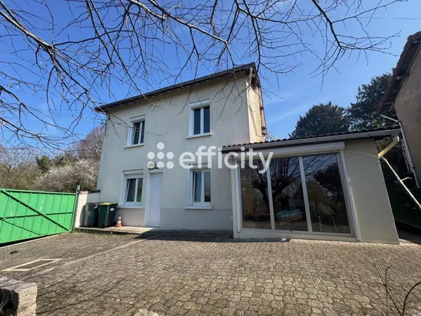 Maison 6 pièces 97 m²