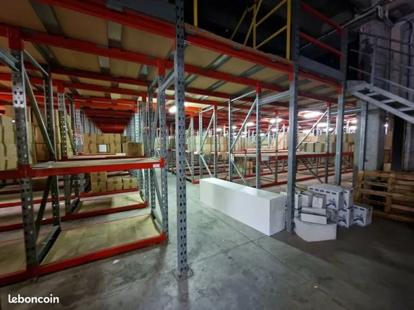 ENTREPOT - LOGISTIQUE 530 m² VALLAURIS