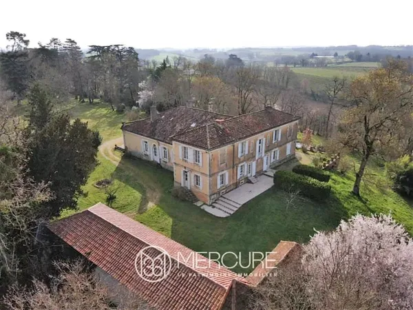 Chateau Fin Xviii - Dependances - Piscine