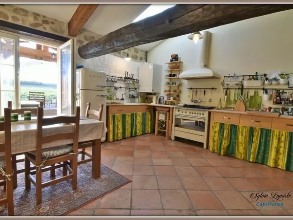 Dpt Lot et Garonne (47), à louer SAINT PIERRE SUR DROPT maison P4 LOUÉE MEUBLÉE