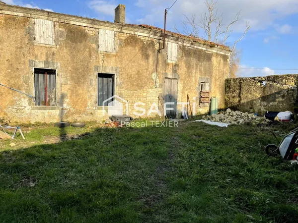 Ancienne maison en pierre à restaurer de 1800