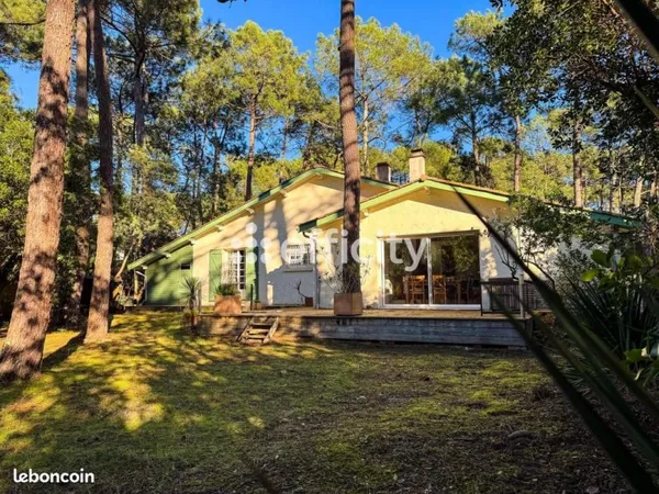 Maison 5 pièces 140 m²