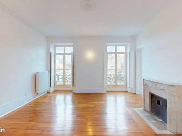 Appartement 6 pièces 141 m²