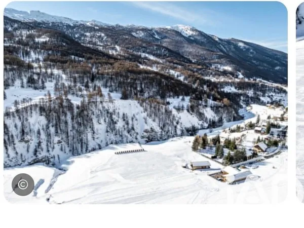 Terrain 1931 m²