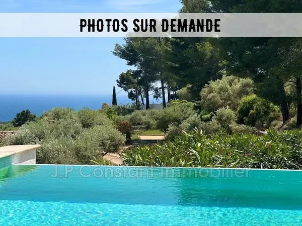 Villa 8 pièces 250 m²