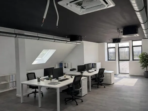 Bureaux 117 m²