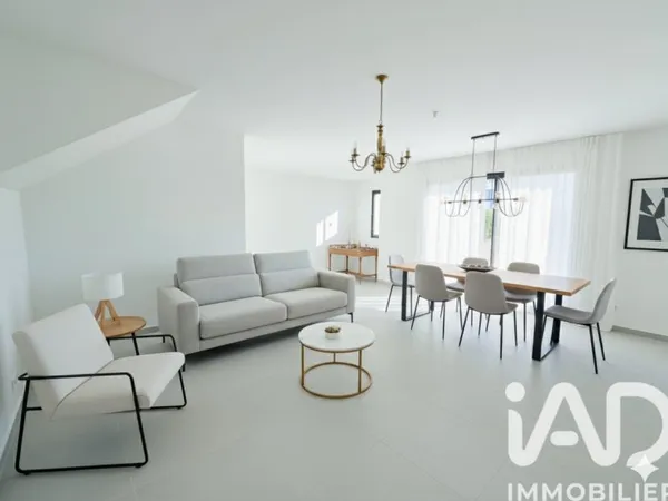 Maison 4 pièces 85 m²