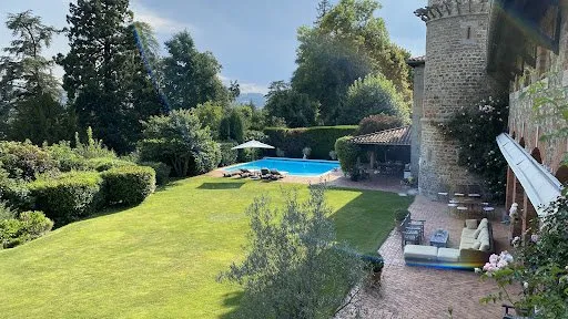 Maison 15 pièces 550 m²