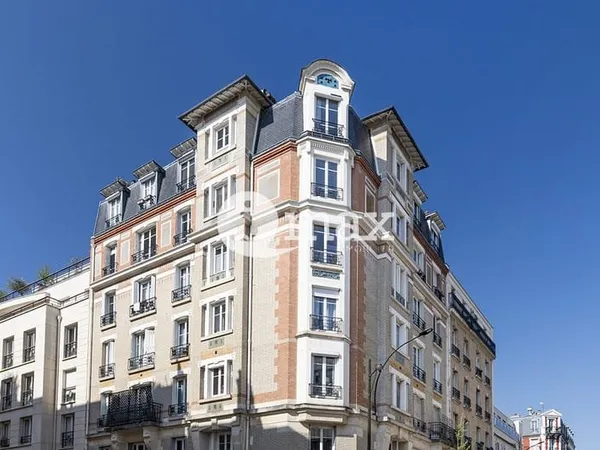 LEVALLOIS - 3 PIÈCES - 520 000 € FAI
