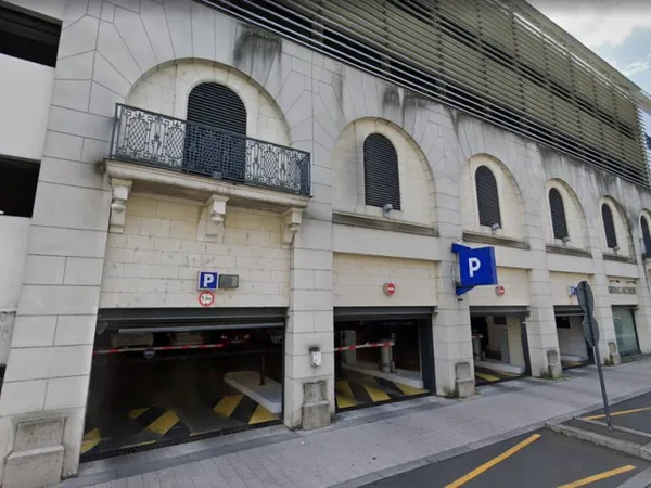 Rare à la Vente Parking Loué à Angers Excellent Rendement