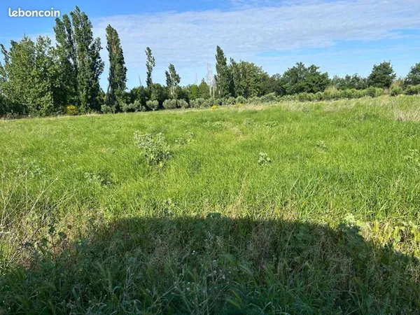 Terrain pezilla la riviere