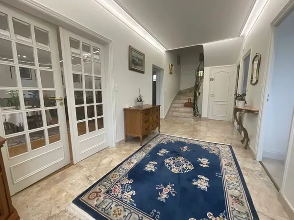Viager 7 pièces 298 m²