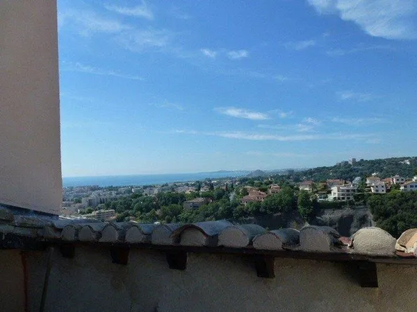 Cagnes Sur Mer, Haut-De-Cagnes, maison terrasse