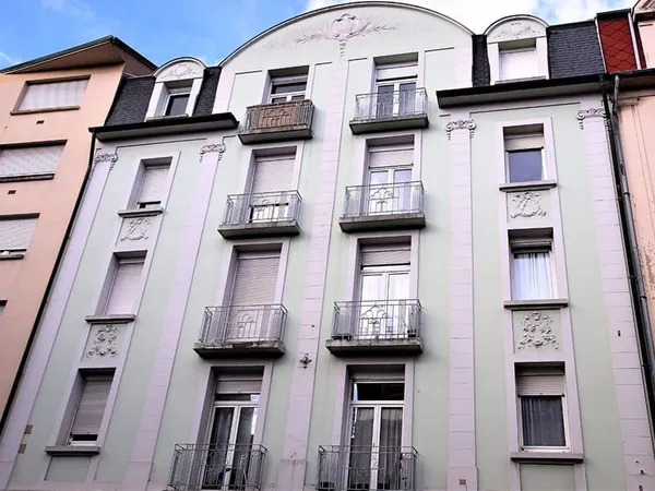 Appartement 3 pièces 47 m² (au sol 80 m²) 2 chambres cave à louer à Metz Sablon