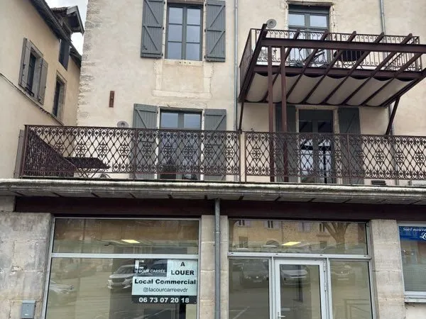 Local commercial 70m2 Tour de ville Emplacement n1