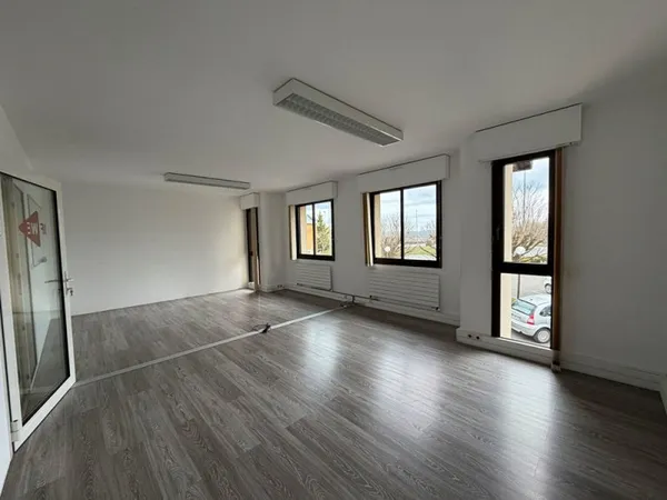 RODEZ AGGLO ENSEMBLE IMMOBILIER 600m2