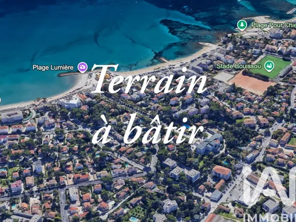Terrain 1400 m²