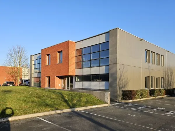 Bureau 164 m²