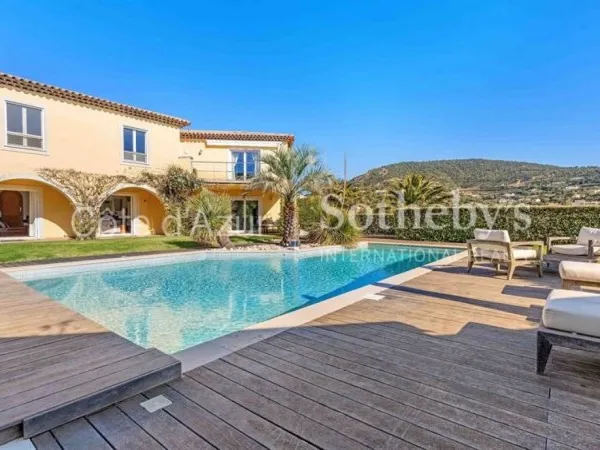 Exclusivité : Villa vue mer avec piscine - Golfe de Saint-Tropez