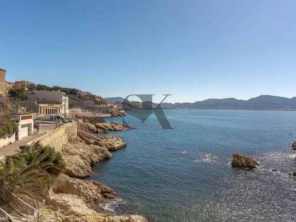 A VENDRE MAISON DE 117m2 - MALMOUSQUE - 13007 MARSEILLE