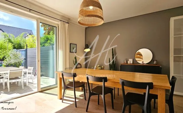 Maison 6 pièces 180 m²