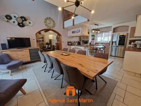 Maison Vente Montélimar 6p 196m² 570000€