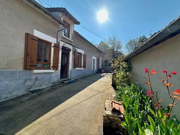 Proche de SANCERRE maison rénovée habitable de suite