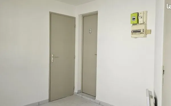 Local 21 m² Marseille