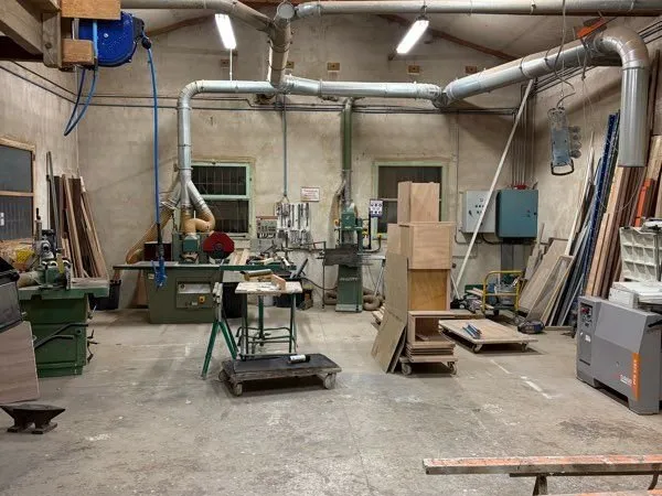 Vente fonds de commerce menuiserie bois et pvc
