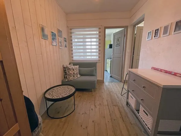 Charmant appartement T1 rénové 38 m² env. Vue imprenable