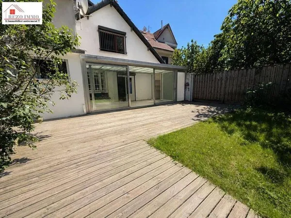 Maison 8 pièces 170 m²