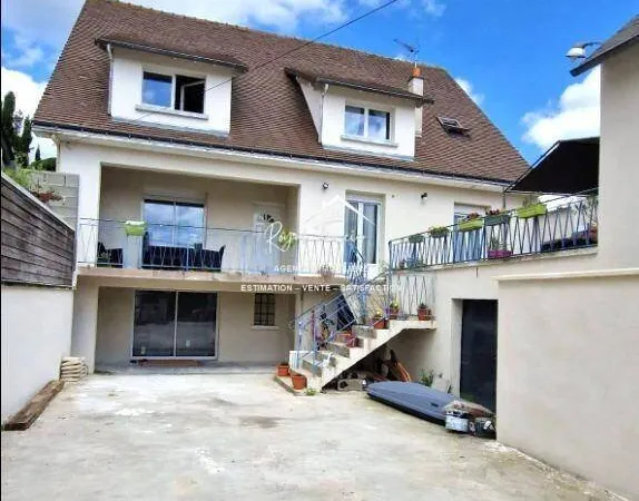 Maison 8 pièces 200 m²