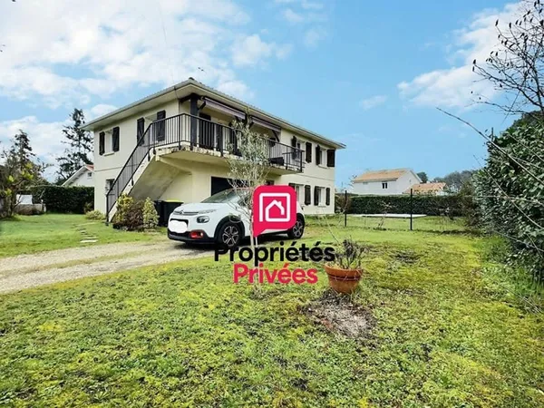 DEPT 33 - CESTAS BOURG - Maison Cestas 6 pièce(s) 162 m2, terrasse de18m2, garage, jardin de 931m2 a