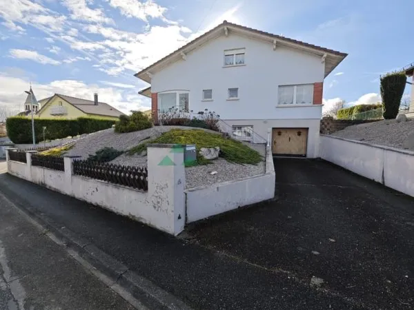 Maison familiale 5 chambres avec grand garage et jardin Pr