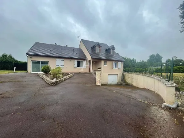 Maison 8 pièces 176 m²