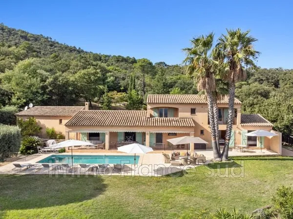 Élégante villa provençale, 4 chambres en-suite, piscine, belle