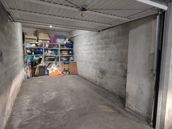 NICE - LIBERATION / JOSEPH GARNIER - Garage fermé