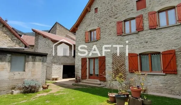 Maison 6 pièces 165 m2