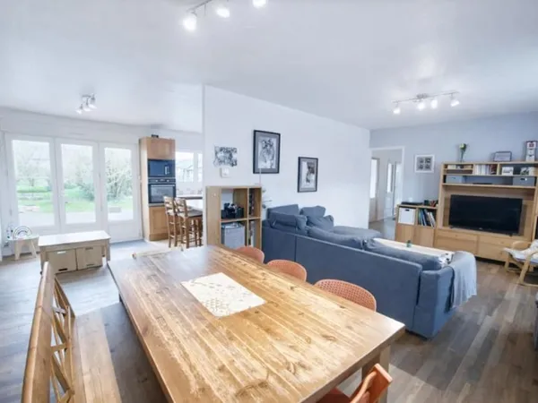 RARE SUR PROVIN ? Maison individuelle 170 m² ? 7 chambres