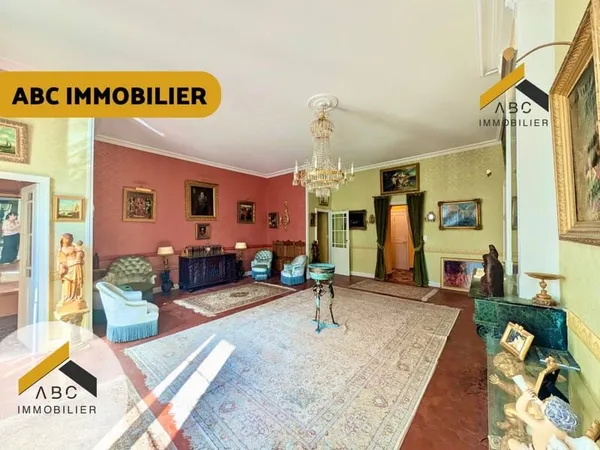 Appartement 4 pièces 182 m²