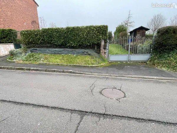 Terrain 650 m² ST POL SUR TERNOISE