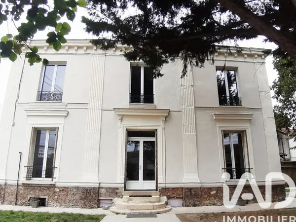 Maison 8 pièces 150 m²
