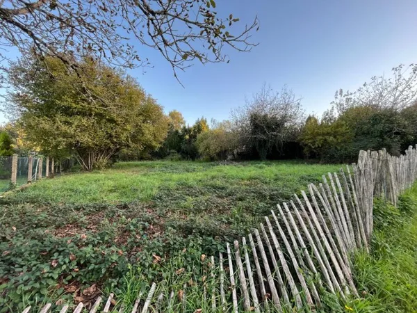 Terrain À Vendre
