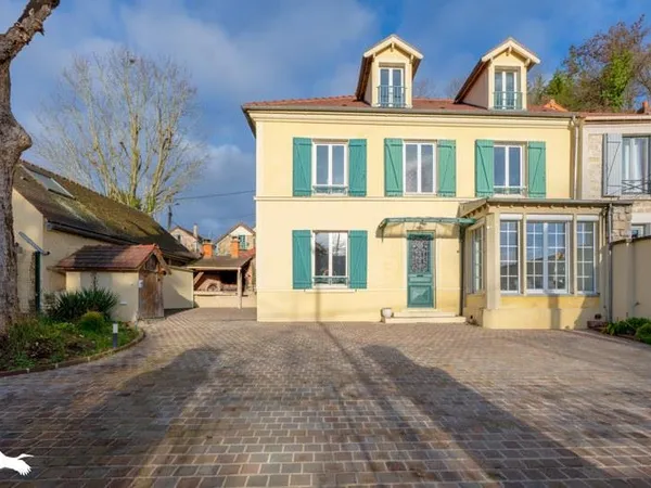 Maison 7 pièces 170 m²
