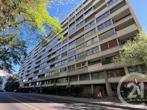 Appartement 2 pièces 63 m²
