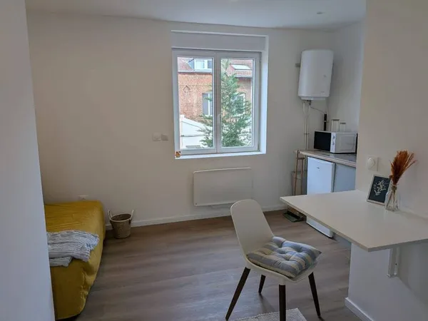 Studio 1 pièce 15 m²