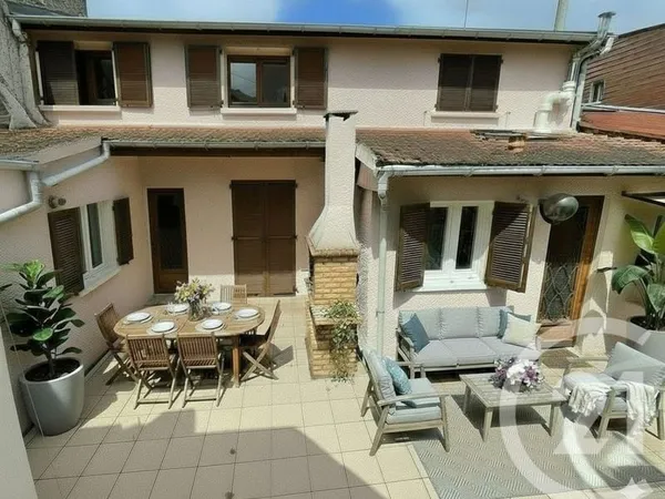 Maison 6 pièces 104 m²