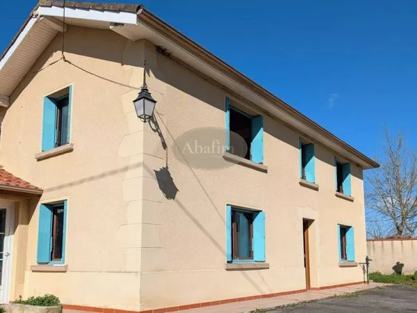 Maison 5 pièces 160 m²