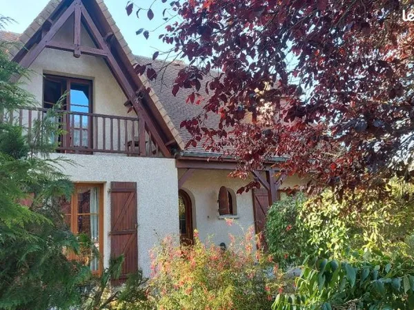 Maison 145 m² • 3 à 4 chambres • Jardin 1500 m² • Plan d'eau Axoplage à pied • Axe Laon/Soissons