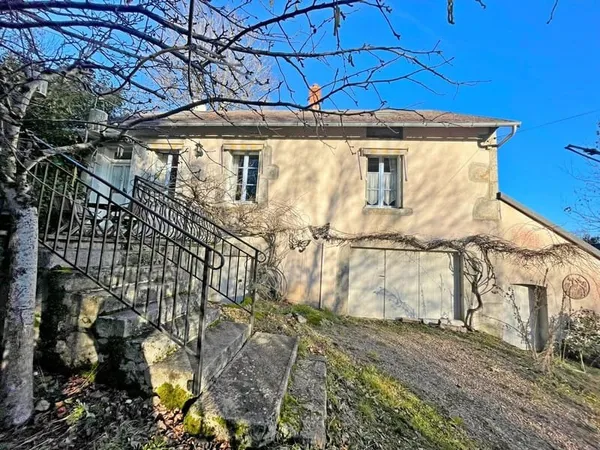 Exclusivité/Bourgogne, Morvan des lacs, Secteur DUN LES PLACES, maison de campagne 101 m² sur plus d